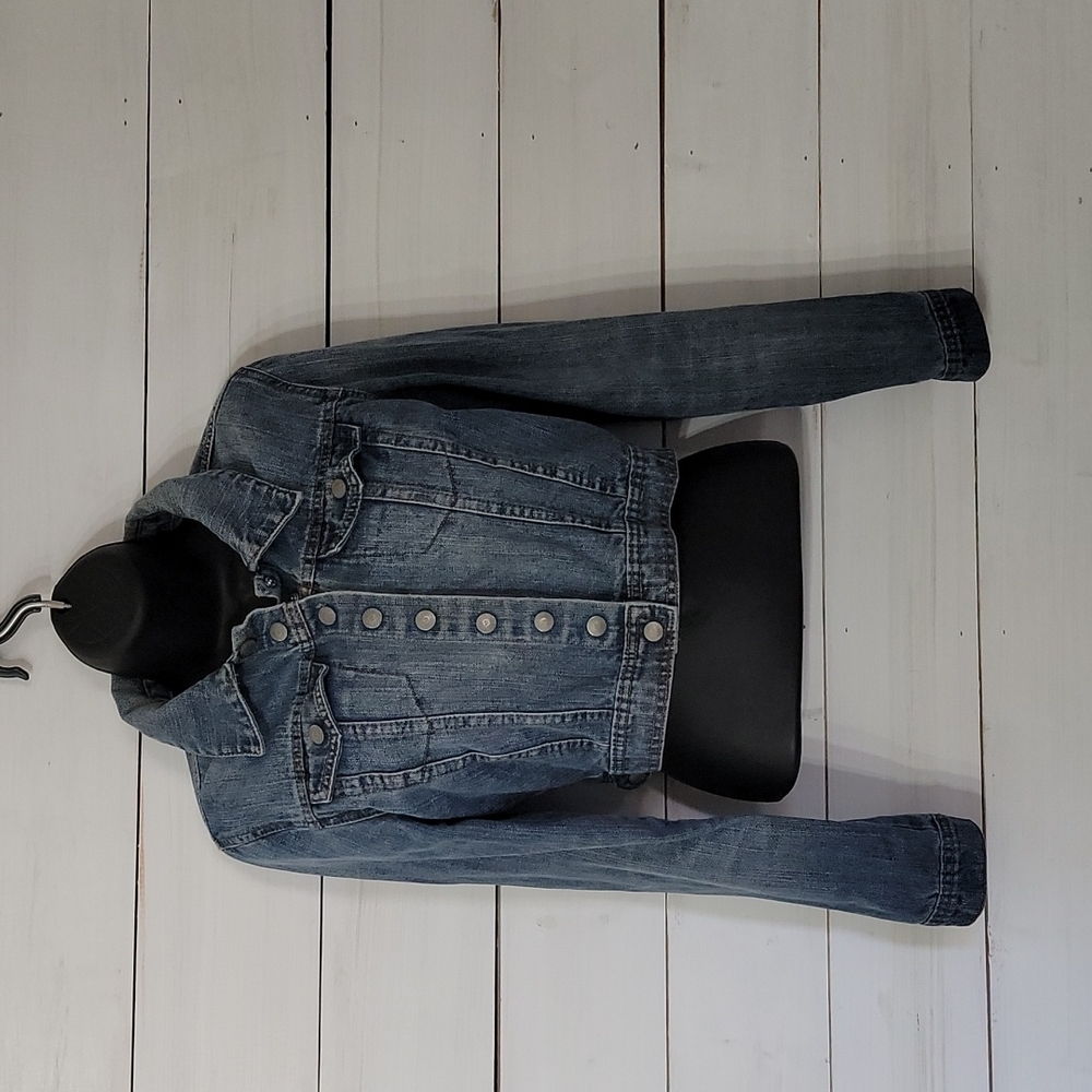 Highway denim cropped jacket.